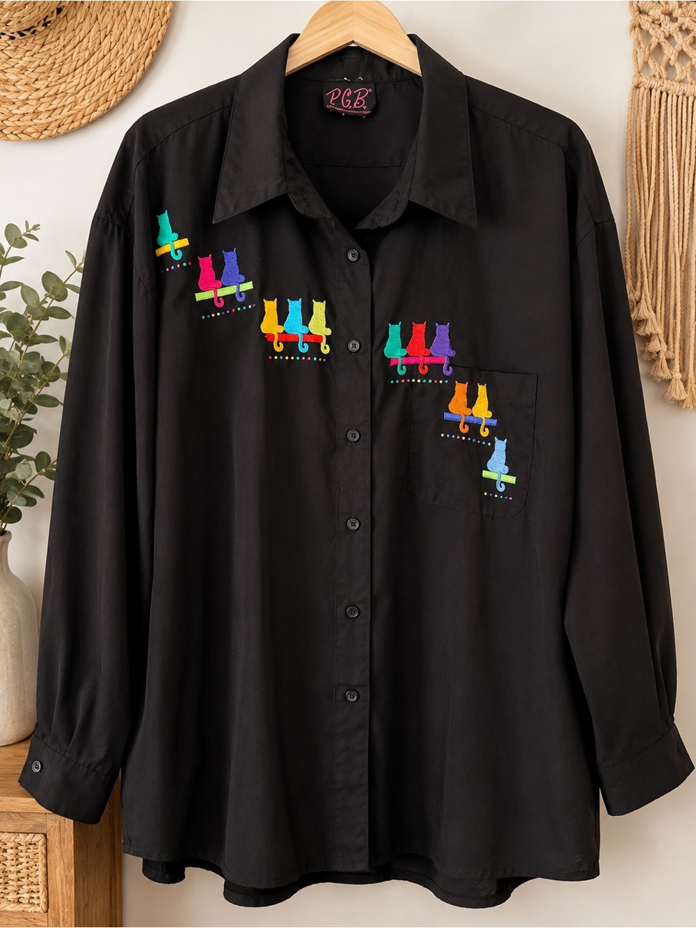 Vintage 90’s PGB Black Embroidered Cat Button Down Shirt Oversized